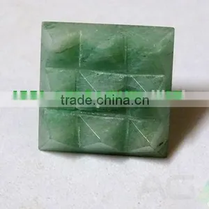 GREEN AVENTURINE VASTU PYRAMID thumbnail-1