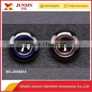 Custom Four Hole Buttons for Coat or T-shirt thumbnail-1
