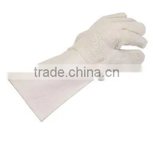 Gloves thumbnail-1