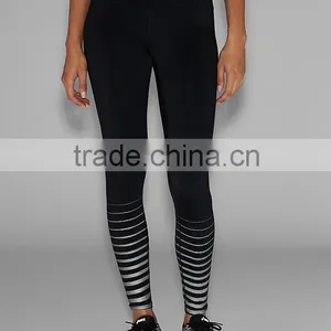 Women Compression Reflective Print Tight Hidden Key Pocket Adult Training Pants thumbnail-3