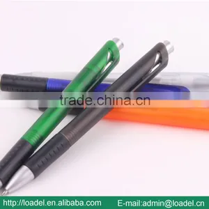 Retractable Customized Logo Plastic Pen thumbnail-3