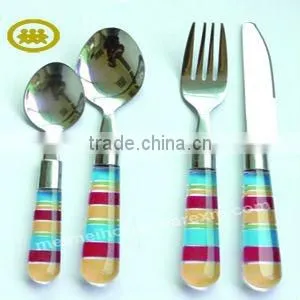24pcs Cutlery Set With Plastic Handle thumbnail-1