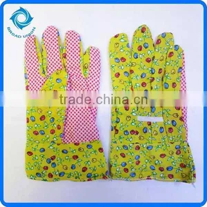 PVC Dotted Safety Garden Gloves thumbnail-1