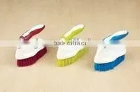 Newest Style Plastic Clothes Brush thumbnail-2
