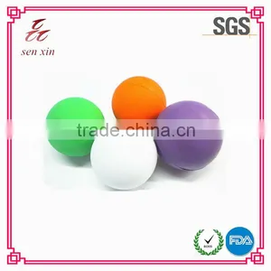 Snug Natural Rubber Dog Balls thumbnail-5