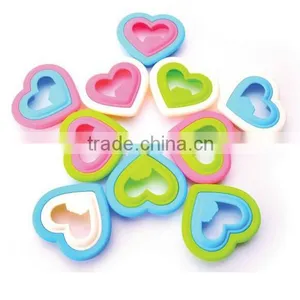 J294 Love Heart and Newest Design Chocolate Mould thumbnail-1