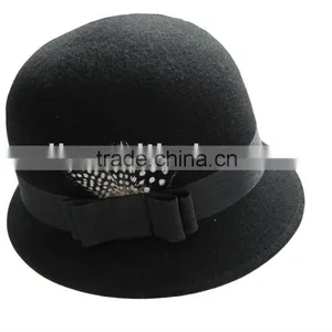 Felt Hat thumbnail-1