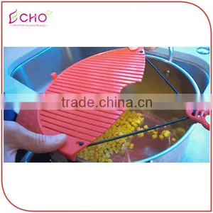 Collapsible Cooking Utensil POM&Silicone Food Grade Strainer/Colander thumbnail-2