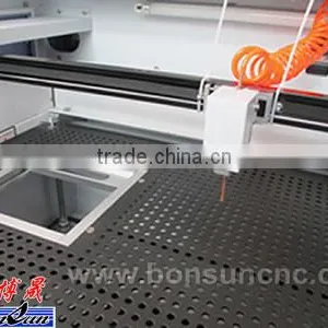 Hot Sale Boson 4060 CO2 50w Metal Bottle Caps Laser Engraving Machine thumbnail-2