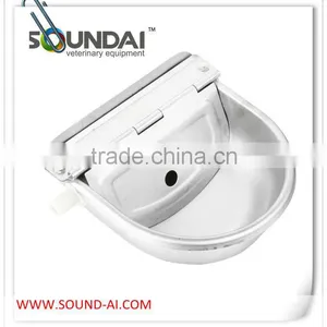Stainless Steel Livestock Bowl thumbnail-1