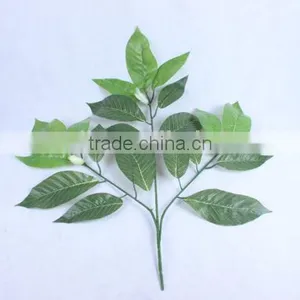Artificial Magnolia Leaf Wreath thumbnail-2
