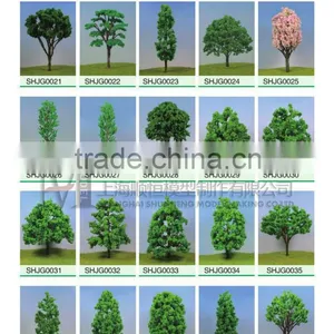 Plastic Scale Model Tree thumbnail-1