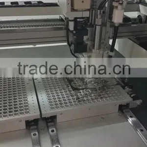 Online Automatic PCB Router Machine -YSVC-650 thumbnail-3