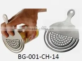 Stainless Steel Tea Strainer thumbnail-1