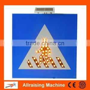 Solar LED Pedestrian Traffic Signs thumbnail-3