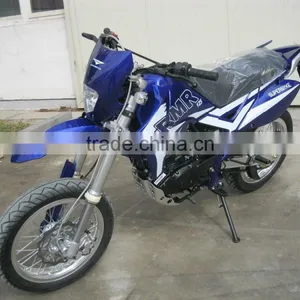 EEC 3 125cc Suzuki Bikes thumbnail-1