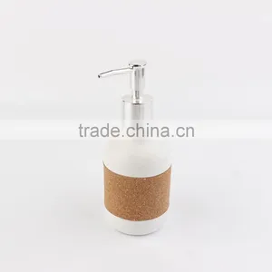 3 Pieces 2016 Home Decoration White Brown Bathroom Accessories Sets thumbnail-2