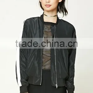 Wholesale Price Boutique Girl Clothing Woven Contrast Sleeve Zipper Front Basic Collar Stripe Lady Fashion Soccer Bomber Jacket thumbnail-3
