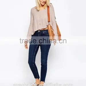 OEM Lady Wholesale Scoop Neck t Shirt Fashion Design thumbnail-2