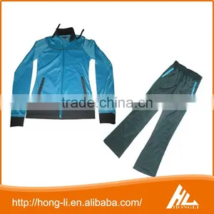 OEM Design High Quality 100% Cotton Ladies Velour Tracksuits thumbnail-3