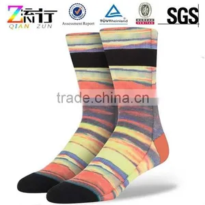 Custom Bulk Wholesale Sublimation Socks Men thumbnail-1