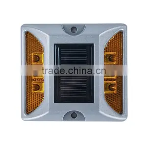 TOP Quality High Visible Reflective Solar Led Road Stud thumbnail-3