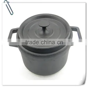 Double Handle Cast Iron Pot thumbnail-1