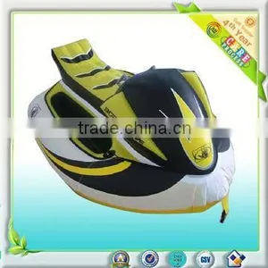 Inflatable Towable Snow Tube thumbnail-1