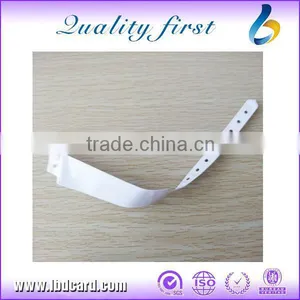 LBD Hot Selling One Time Off NFC Wristband/ RFID Wristband thumbnail-1