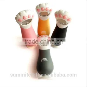 Hotsale Creative Design Cute Cat Paws Bottle Opener thumbnail-1