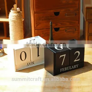 Yearly Table Calendar Wooden Islamic Calendar 2017 thumbnail-1