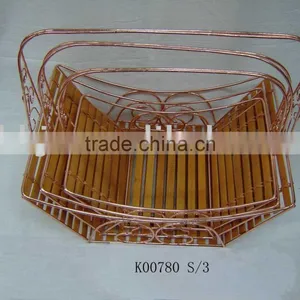 Cuprous Ship Shaped Bamboo Woven and Iron Frame Basket With Fruits thumbnail-1