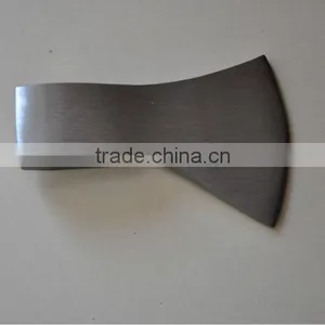 A613 Axe Head thumbnail-1