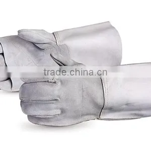 Welding Mitts thumbnail-1
