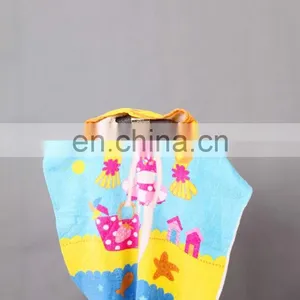 Hooded Bath Towels for Kids thumbnail-1