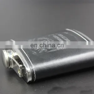 Wholesale Personalized Logo Liquor Glass Gift Set Custom Black Stainless Steel Whiskey Hip Flasks thumbnail-5