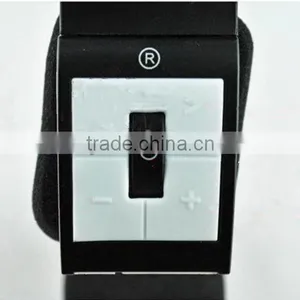 2013New Desigh Bluetooth Headphone thumbnail-5
