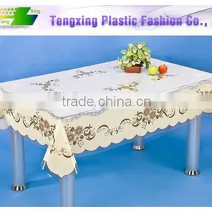Popular Custom Printed Plastic Tablecloth thumbnail-1