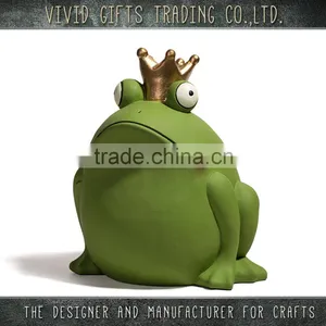 Ceramic or Porcelain Frog With Gold Crown Sitting Animal Garden Decoration thumbnail-1