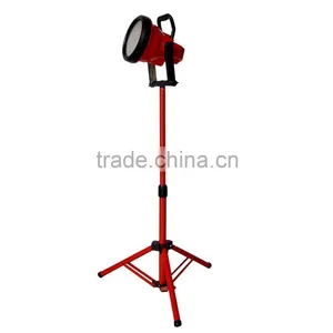 Telescopic Energy Saving Work Light thumbnail-1