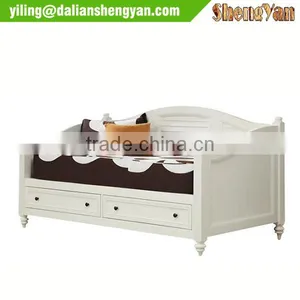 Legacy Classic Kids Bookcase Daybed thumbnail-1