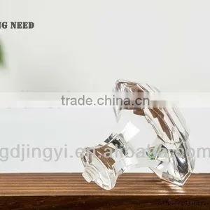 High Clear Furniture Acrylic Handle thumbnail-4