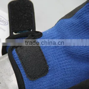NMSAFETY 7 Gauge Knitted Blue Polycotton Liner Coated Black Sandy Finish Nitrile on Palm Working Safety Gloves With Magic Buckle thumbnail-3