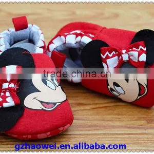 Mickey Smiling Face Printed Baby Footwear thumbnail-3