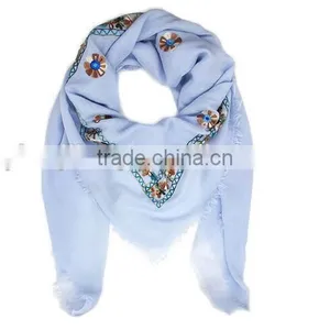 Hot Sale Square Headscarf Pure Cotton Embroidery Shawl Scarf Muslim Hijab Scarf for Women thumbnail-4
