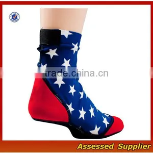 FXS152 Cheap Wholesale Custom Neoprene Beach Socks Waterproof Sand Socks thumbnail-3
