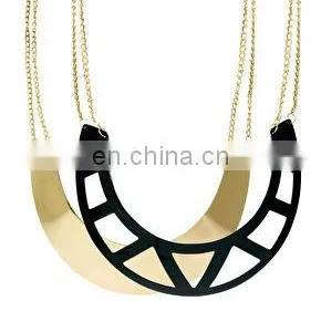 Hollow Collar Necklace thumbnail-1
