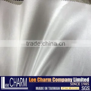 Semi-Dull Twill Satin Fabric for Ladies Dress thumbnail-4