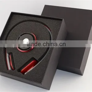 Travel Christmas Gift Kit for Mobile Phone Bluetooth Headset and Speaker thumbnail-2