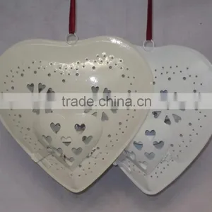 Stylish Hanging Heart thumbnail-1